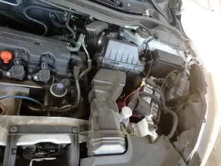 ✅ 2018 Honda HR-V EX • VIN: 3CZRU5H52JM716609 • Лот: 94926905. Опубликован ранее на Copart с пробегом 72 201 миль. Бесплатный доступ к архиву аукционных продаж из США и подробный отчёт об истории автомобиля на DreamBid. Изображение 13.