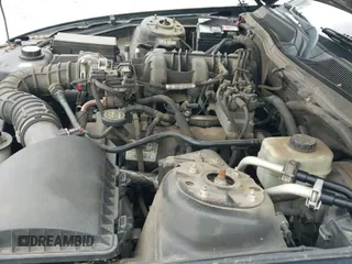 ✅ 2006 Ford Mustang Standard • VIN: 1ZVFT80N765158890 • Lot: 43731590. Wystawiony na IAAI z przebiegiem 127 328 mil. Bezpłatny archiwum sprzedaży aukcyjnych z USA i szczegółowy raport historii pojazdu na DreamBid. Zdjęcie 12.