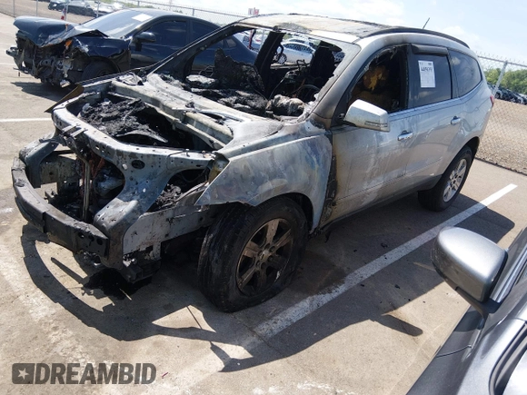 ✅ 2010 Chevrolet Traverse 1LT • VIN: 1GNLRFEDXAJ227829 • Lot: 44850393. Wystawiony na IAAI z przebiegiem Nie podano. Bezpłatny archiwum sprzedaży aukcyjnych z USA i szczegółowy raport historii pojazdu na DreamBid. Zdjęcie 2.