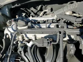 ✅ 2014 Hyundai Veloster Turbo • VIN: KMHTC6AE3EU201081 • Lot: 83584754. Wystawiony na Copart z przebiegiem 103 695 mil. Bezpłatny archiwum sprzedaży aukcyjnych z USA i szczegółowy raport historii pojazdu na DreamBid. Zdjęcie 14.