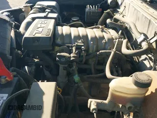 ✅ 2003 Toyota Tundra SR5 • VIN: 5TBBT44143S355631 • Lot: 42962320. Listed on IAAI with 471,718 mi. Free auction sales archive from the USA and detailed vehicle history report at DreamBid. Image 12.