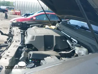 ✅ 2015 GMC Canyon 4WD SLE • VIN: 1GTH6BE3XF1158400 • Lot: 42357226. Listed on IAAI with 127,187 mi. Free auction sales archive from the USA and detailed vehicle history report at DreamBid. Image 19.