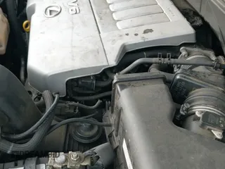 ✅ 2007 Lexus RX 350 • VIN: JTJGK31U170003928 • Lot: 43253204. Wystawiony na IAAI z przebiegiem 125 741 mil. Bezpłatny archiwum sprzedaży aukcyjnych z USA i szczegółowy raport historii pojazdu na DreamBid. Zdjęcie 20.