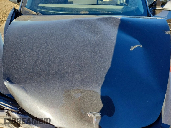 ✅ 2025 Tesla Model 3 Long Range • VIN: 5YJ3E1EA8SF875577 • Lot: 72343905. Listed on Copart with 40,983 mi. Free auction sales archive from the USA and detailed vehicle history report at DreamBid. Image 11.