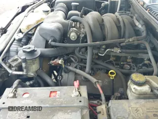 ✅ 2007 Ford Explorer Sport Trac Limited • VIN: 1FMEU33897UA02261 • Lot: 42503254. Wystawiony na IAAI z przebiegiem 533 247 mil. Bezpłatny archiwum sprzedaży aukcyjnych z USA i szczegółowy raport historii pojazdu na DreamBid. Zdjęcie 19.