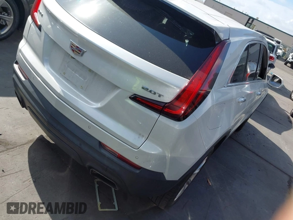✅ 2019 Cadillac XT4 FWD Luxury • VIN: 1GYAZAR43KF178761 • Lot: 44937305. Wystawiony na IAAI z przebiegiem 50 234 mil. Bezpłatny archiwum sprzedaży aukcyjnych z USA i szczegółowy raport historii pojazdu na DreamBid. Zdjęcie 4.