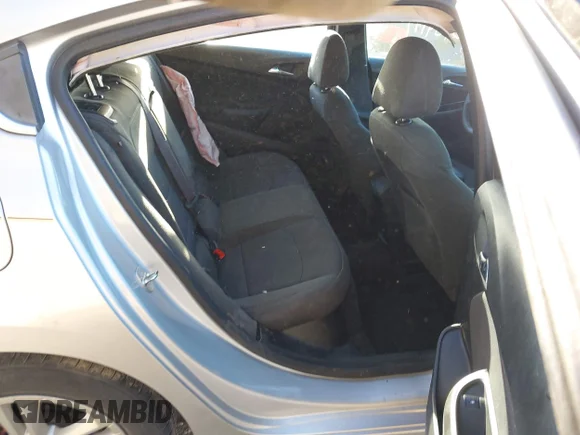 ✅ 2017 Chevrolet Cruze LT • VIN: 3G1BE6SM4HS583585 • Lot: 43484197. Listed on IAAI with 69,357 mi. Free auction sales archive from the USA and detailed vehicle history report at DreamBid. Image 8.