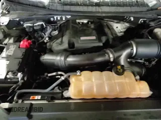 ✅ 2017 Ford F-150 Raptor • VIN: 1FTFW1RG3HFB32578 • Лот: 89617545. Опубликован ранее на Copart с пробегом 83 117 миль. Бесплатный доступ к архиву аукционных продаж из США и подробный отчёт об истории автомобиля на DreamBid. Изображение 13.