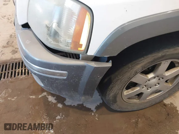 ✅ 2004 Isuzu Ascender S • VIN: 4NUDT13S042100951 • Лот: 42943531. Опубліковано раніше на IAAI з пробігом 170 171 миль. Безкоштовний доступ до архіву аукціонних продажів зі США та докладний звіт про історію автомобіля на DreamBid. Зображення 6.