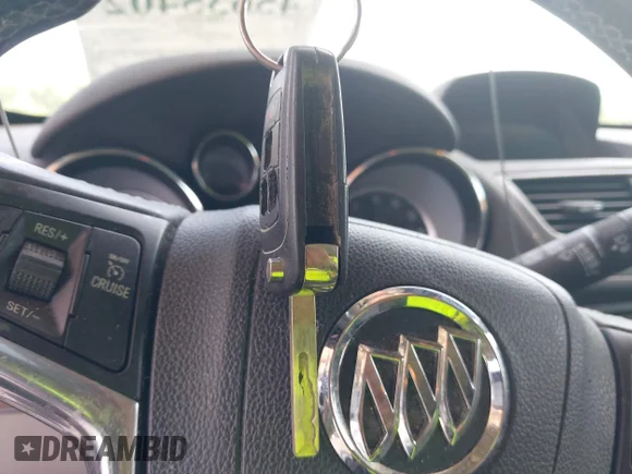 ✅ 2015 Buick Encore Convenience • VIN: KL4CJBSB4FB113543 • Лот: 45635402. Опубликован ранее на IAAI с пробегом 156 854 миль. Бесплатный доступ к архиву аукционных продаж из США и подробный отчёт об истории автомобиля на DreamBid. Изображение 11.