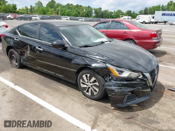 ✅ 2019 Nissan Altima S • VIN: 1N4BL4BW7KC200664 • Lot: 44902111. Wystawiony na IAAI z przebiegiem 96 612 mil. Bezpłatny archiwum sprzedaży aukcyjnych z USA i szczegółowy raport historii pojazdu na DreamBid. Zdjęcie 1.