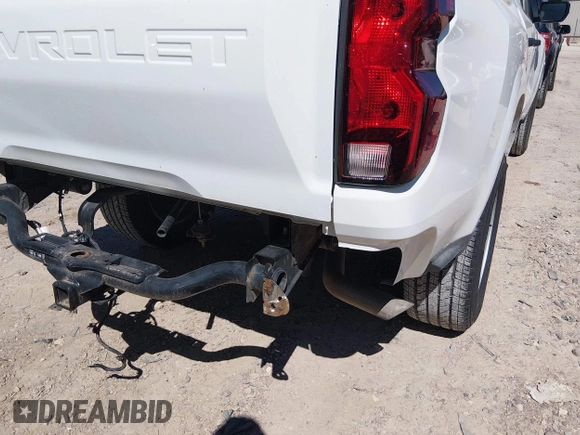 ✅ 2023 Chevrolet Colorado 2WD Work Truck • VIN: 1GCPSBEK5P1269355 • Lot: 45020119. Wystawiony na IAAI z przebiegiem 21 412 mil. Bezpłatny archiwum sprzedaży aukcyjnych z USA i szczegółowy raport historii pojazdu na DreamBid. Zdjęcie 6.