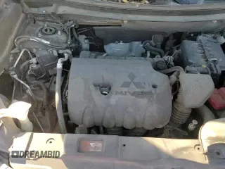 ✅ 2018 Mitsubishi Outlander SE • VIN: JA4AD3A35JZ000232 • Lot: 91443845. Listed on Copart with 111,077 mi. Free auction sales archive from the USA and detailed vehicle history report at DreamBid. Image 14.