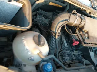 ✅ 2014 Mercedes-Benz Sprinter • VIN: WD3PE8DE1E5899704 • Lot: 41112122. Wystawiony na IAAI z przebiegiem 251 170 mil. Bezpłatny archiwum sprzedaży aukcyjnych z USA i szczegółowy raport historii pojazdu na DreamBid. Zdjęcie 19.