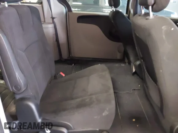 ✅ 2016 Dodge Grand Caravan American Value • VIN: 2C4RDGBG1GR196643 • Lot: 44928794. Wystawiony na IAAI z przebiegiem 110 060 mil. Bezpłatny archiwum sprzedaży aukcyjnych z USA i szczegółowy raport historii pojazdu na DreamBid. Zdjęcie 8.