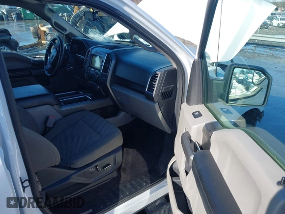 ✅ 2017 Ford F-150 XLT • VIN: 1FTEW1EP0HFA85222 • Lot: 44212028. Wystawiony na IAAI z przebiegiem 87 093 mil. Bezpłatny archiwum sprzedaży aukcyjnych z USA i szczegółowy raport historii pojazdu na DreamBid. Zdjęcie 5.