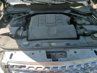 ✅ 2017 Land Rover Range Rover • VIN: SALGS5FE7HA348143 • Лот: 50080585. Опубликован ранее на Copart с пробегом 135 067 миль. Бесплатный доступ к архиву аукционных продаж из США и подробный отчёт об истории автомобиля на DreamBid. Изображение 17.