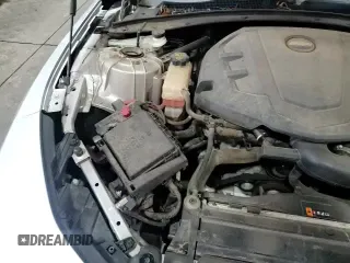 ✅ 2019 Chevrolet Camaro 1LT • VIN: 1G1FB3DS7K0119807 • Lot: 70088195. Wystawiony na Copart z przebiegiem 60 090 mil. Bezpłatny archiwum sprzedaży aukcyjnych z USA i szczegółowy raport historii pojazdu na DreamBid. Zdjęcie 15.