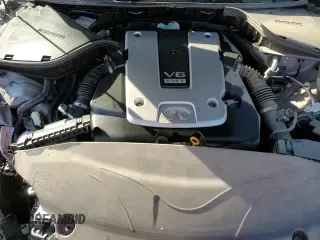 ✅ 2018 Infiniti Q70 Luxe • VIN: JN1BY1AR6JM220020 • Lot: 85592334. Wystawiony na Copart z przebiegiem 39 494 mil. Bezpłatny archiwum sprzedaży aukcyjnych z USA i szczegółowy raport historii pojazdu na DreamBid. Zdjęcie 13.