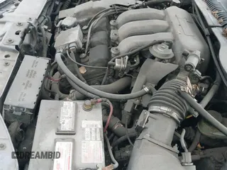 ✅ 1998 Ford Taurus LX • VIN: 1FAFP52S0WG234324 • Lot: 43693473. Wystawiony na IAAI z przebiegiem 193 382 mil. Bezpłatny archiwum sprzedaży aukcyjnych z USA i szczegółowy raport historii pojazdu na DreamBid. Zdjęcie 12.