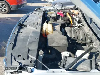 ✅ 2018 Chevrolet Silverado 1500 LT • VIN: 3GCUCRER1JG394416 • Lot: 43619558. Wystawiony na IAAI z przebiegiem 128 540 mil. Bezpłatny archiwum sprzedaży aukcyjnych z USA i szczegółowy raport historii pojazdu na DreamBid. Zdjęcie 18.