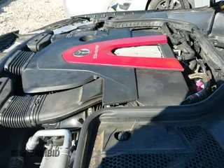 ✅ 2019 Mercedes-Benz C 43 AMG • VIN: 55SWF6EB1KU285333 • Lot: 41585655. Wystawiony na IAAI z przebiegiem 61 180 mil. Bezpłatny archiwum sprzedaży aukcyjnych z USA i szczegółowy raport historii pojazdu na DreamBid. Zdjęcie 19.