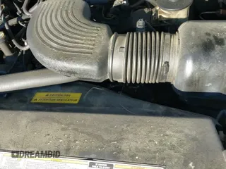 ✅ 1999 Ford Expedition XLT • VIN: 1FMRU17L5XLA70874 • Лот: 42785650. Опубликован ранее на IAAI с пробегом Не указан. Бесплатный доступ к архиву аукционных продаж из США и подробный отчёт об истории автомобиля на DreamBid. Изображение 15.