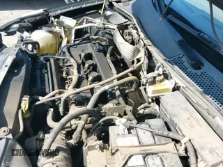 ✅ 2008 Ford Focus S • VIN: 1FAHP32N68W270406 • Lot: 42530731. Wystawiony na IAAI z przebiegiem 214 700 mil. Bezpłatny archiwum sprzedaży aukcyjnych z USA i szczegółowy raport historii pojazdu na DreamBid. Zdjęcie 19.