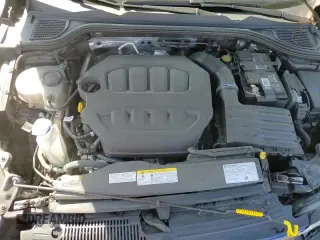 ✅ 2023 Volkswagen Golf R 20th Anniversary Edition • VIN: WVWAB7CD6PW188889 • Lot: 58638415. Wystawiony na Copart z przebiegiem 25 639 mil. Bezpłatny archiwum sprzedaży aukcyjnych z USA i szczegółowy raport historii pojazdu na DreamBid. Zdjęcie 15.