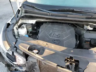 ✅ 2020 Kia Sedona LX • VIN: KNDMB5C1XL6592926 • Lot: 65836735. Wystawiony na Copart z przebiegiem 81 676 mil. Bezpłatny archiwum sprzedaży aukcyjnych z USA i szczegółowy raport historii pojazdu na DreamBid. Zdjęcie 16.