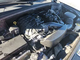 ✅ 2019 Jeep Grand Cherokee Limited • VIN: 1C4RJEBG7KC580201 • Lot: 92115285. Wystawiony na Copart z przebiegiem 92 812 mil. Bezpłatny archiwum sprzedaży aukcyjnych z USA i szczegółowy raport historii pojazdu na DreamBid. Zdjęcie 14.