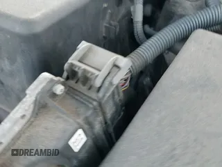 ✅ 2009 Toyota RAV4 Sport • VIN: JTMBK32V795076280 • Lot: 41250261. Wystawiony na IAAI z przebiegiem 177 438 mil. Bezpłatny archiwum sprzedaży aukcyjnych z USA i szczegółowy raport historii pojazdu na DreamBid. Zdjęcie 19.