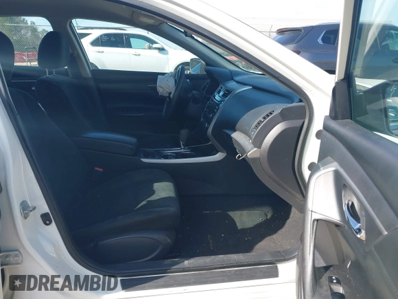 ✅ 2015 Nissan Altima SV • VIN: 1N4AL3AP6FC457434 • Lot: 44185975. Wystawiony na IAAI z przebiegiem 159 310 mil. Bezpłatny archiwum sprzedaży aukcyjnych z USA i szczegółowy raport historii pojazdu na DreamBid. Zdjęcie 5.