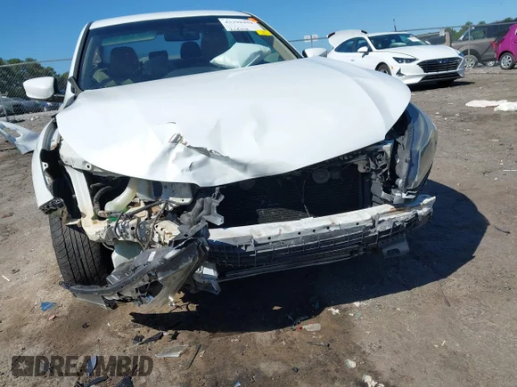 ✅ 2014 Honda Accord LX • VIN: 1HGCR2F38EA261718 • Lot: 43398459. Wystawiony na IAAI z przebiegiem 228 508 mil. Bezpłatny archiwum sprzedaży aukcyjnych z USA i szczegółowy raport historii pojazdu na DreamBid. Zdjęcie 6.