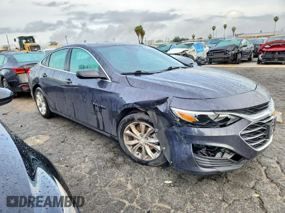 ✅ 2023 Chevrolet Malibu LT • VIN: 1G1ZD5ST9PF134831 • Lot: 77036075. Wystawiony na Copart z przebiegiem 114 605 mil. Bezpłatny archiwum sprzedaży aukcyjnych z USA i szczegółowy raport historii pojazdu na DreamBid. Zdjęcie 4.