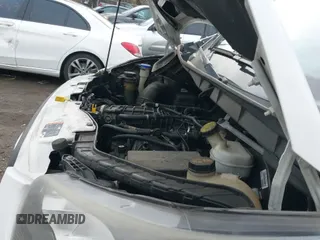 ✅ 2017 Ford Transit • VIN: 1FTYR2CG0HKB43009 • Лот: 43767088. Опубликован ранее на IAAI с пробегом 163 940 миль. Бесплатный доступ к архиву аукционных продаж из США и подробный отчёт об истории автомобиля на DreamBid. Изображение 19.