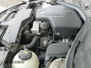 ✅ 2015 BMW 3 Series 328i xDrive • VIN: WBA3B5C5XFF959517 • Lot: 42421435. Wystawiony na IAAI z przebiegiem 122 833 mil. Bezpłatny archiwum sprzedaży aukcyjnych z USA i szczegółowy raport historii pojazdu na DreamBid. Zdjęcie 19.