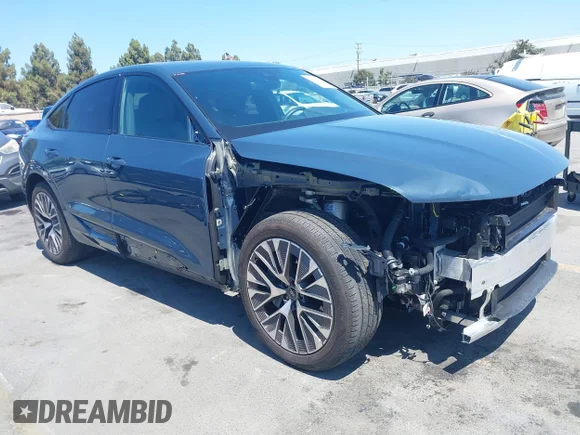 ✅ 2024 Audi Q8 e-tron • VIN: WA1DABGEXRB051982 • Lot: 42998566. Listed on IAAI with 12,552 mi. Free auction sales archive from the USA and detailed vehicle history report at DreamBid. Image 1.