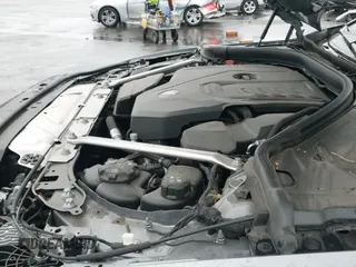 ✅ 2024 BMW 4 Series 430i • VIN: WBA63AV00RFR97735 • Lot: 43245116. Listed on IAAI with 10,981 mi. Free auction sales archive from the USA and detailed vehicle history report at DreamBid. Image 19.