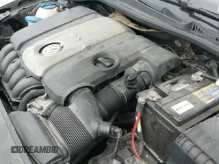 ✅ 2007 Volkswagen Rabbit • VIN: WVWCR71K37W259522 • Lot: 43686550. Wystawiony na IAAI z przebiegiem 97 546 mil. Bezpłatny archiwum sprzedaży aukcyjnych z USA i szczegółowy raport historii pojazdu na DreamBid. Zdjęcie 14.