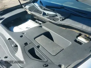 ✅ 2010 Lexus RX 350 • VIN: JTJZK1BAXA2406416 • Lot: 43474499. Wystawiony na IAAI z przebiegiem 166 047 mil. Bezpłatny archiwum sprzedaży aukcyjnych z USA i szczegółowy raport historii pojazdu na DreamBid. Zdjęcie 19.