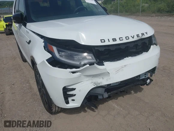 ✅ 2026 Land Rover Discovery • VIN: SALRL2FX4T2521478 • Lot: 45499226. Listed on IAAI with 915 mi. Free auction sales archive from the USA and detailed vehicle history report at DreamBid. Image 6.