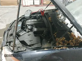 ✅ 2008 BMW 3 Series 328xi • VIN: WBAVC93528K037699 • Lot: 43634683. Wystawiony na IAAI z przebiegiem 143 531 mil. Bezpłatny archiwum sprzedaży aukcyjnych z USA i szczegółowy raport historii pojazdu na DreamBid. Zdjęcie 19.