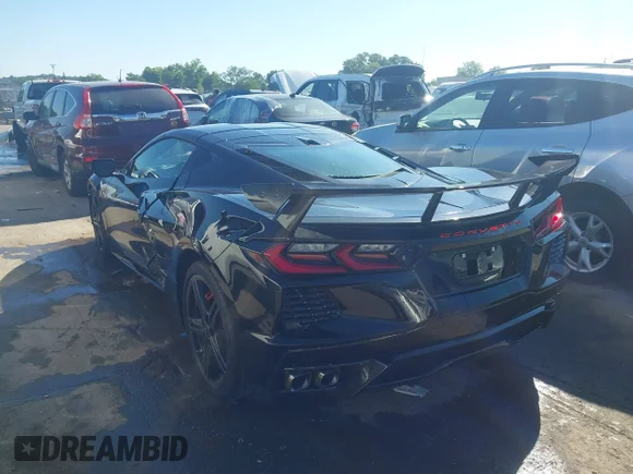 ✅ 2026 Chevrolet Corvette 1LT • VIN: 1G1YA2D4XT5103905 • Лот: 45234454. Опубликован ранее на IAAI с пробегом 2 234 миль. Бесплатный доступ к архиву аукционных продаж из США и подробный отчёт об истории автомобиля на DreamBid. Изображение 3.