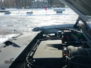 ✅ 2016 Chevrolet Silverado 1500 LT • VIN: 3GCUKREH8GG223505 • Lot: 41451053. Listed on IAAI with 134,701 mi. Free auction sales archive from the USA and detailed vehicle history report at DreamBid. Image 18.