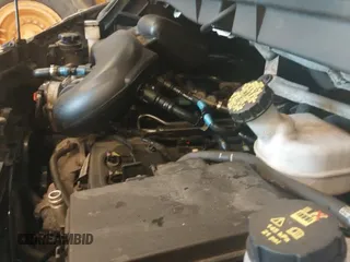 ✅ 2018 Ford Transit • VIN: 1FTYR1ZM1JKB16995 • Lot: 42186050. Wystawiony na IAAI z przebiegiem 140 180 mil. Bezpłatny archiwum sprzedaży aukcyjnych z USA i szczegółowy raport historii pojazdu na DreamBid. Zdjęcie 19.