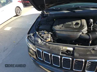 ✅ 2019 Jeep Grand Cherokee Limited • VIN: 1C4RJEBG1KC630588 • Lot: 90807345. Wystawiony na Copart z przebiegiem 129 966 mil. Bezpłatny archiwum sprzedaży aukcyjnych z USA i szczegółowy raport historii pojazdu na DreamBid. Zdjęcie 13.