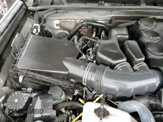 ✅ 2019 Toyota 4Runner SR5 • VIN: JTEBU5JR7K5662859 • Lot: 90045115. Listed on Copart with 77,258 mi. Free auction sales archive from the USA and detailed vehicle history report at DreamBid. Image 17.