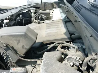 ✅ 2015 Toyota Highlander Limited • VIN: 5TDDKRFH9FS199133 • Lot: 42834207. Listed on IAAI with 169,571 mi. Free auction sales archive from the USA and detailed vehicle history report at DreamBid. Image 21.