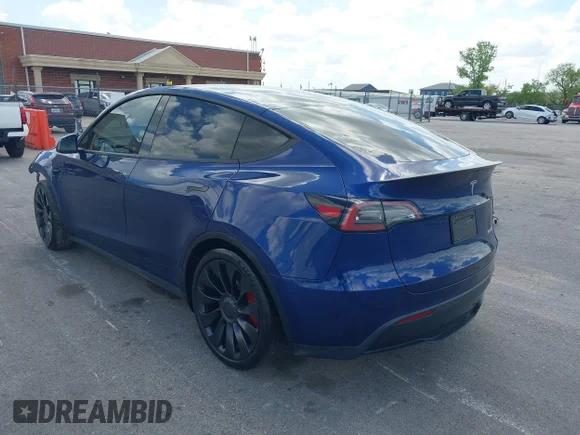✅ 2023 Tesla Model Y Performance • VIN: 7SAYGDEF9PF709592 • Лот: 44784546. Опубліковано раніше на IAAI з пробігом 79 242 миль. Безкоштовний доступ до архіву аукціонних продажів зі США та докладний звіт про історію автомобіля на DreamBid. Зображення 3.